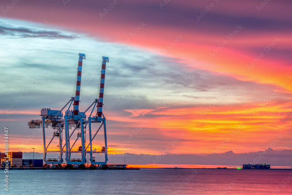 Obraz premium Container Cargo freight ship with working