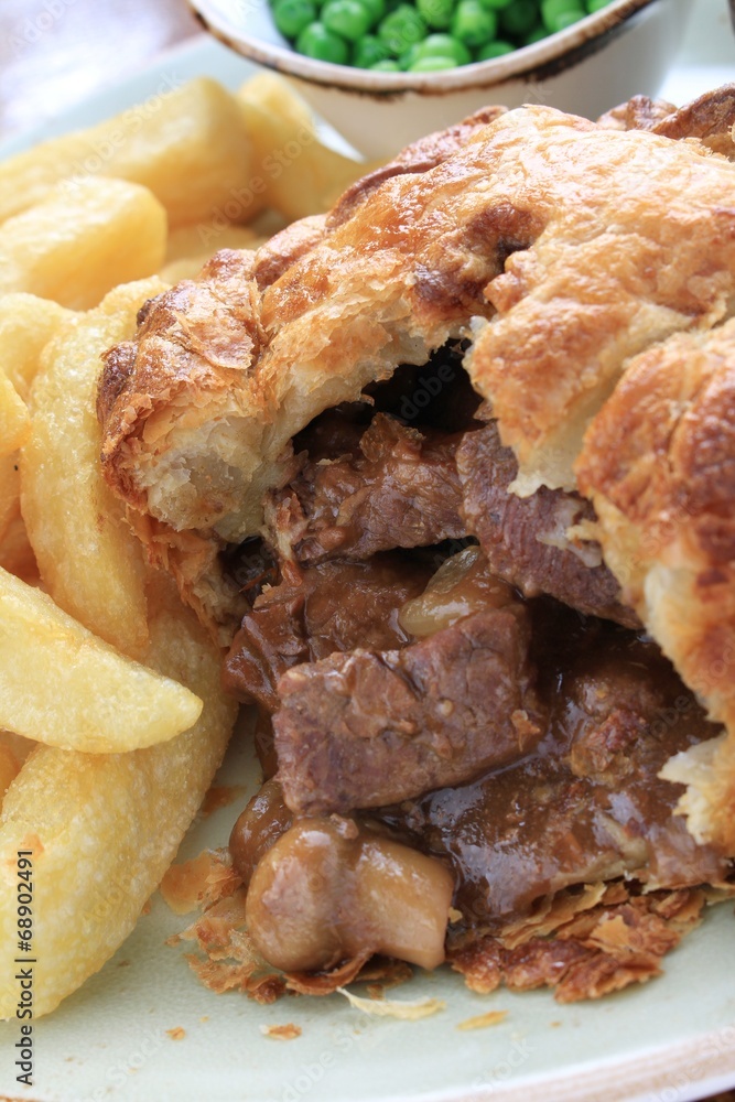 steak and mushroom pie with chips and peas steak and mushroom pie with chips and peas