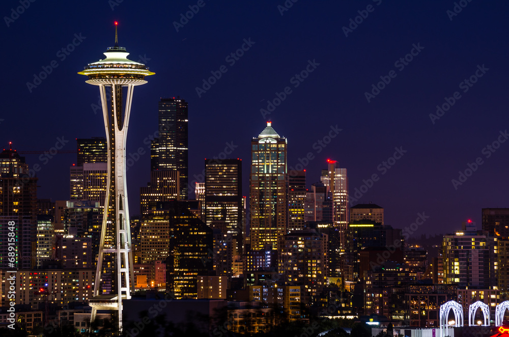 Fototapeta premium Seattle Skyline at Night