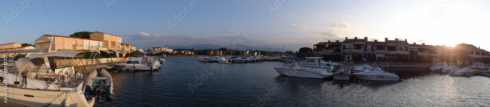 Fototapeta premium Saint-Cyprien 41