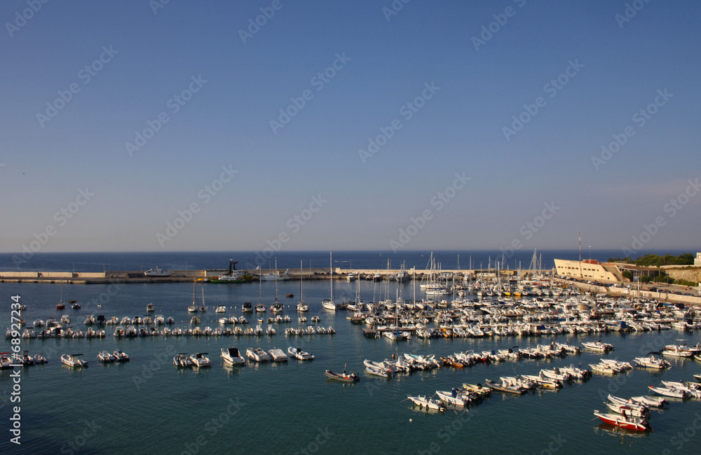 PANORAMA DEL PORTO DI OTRANTO AL TRAMONTO