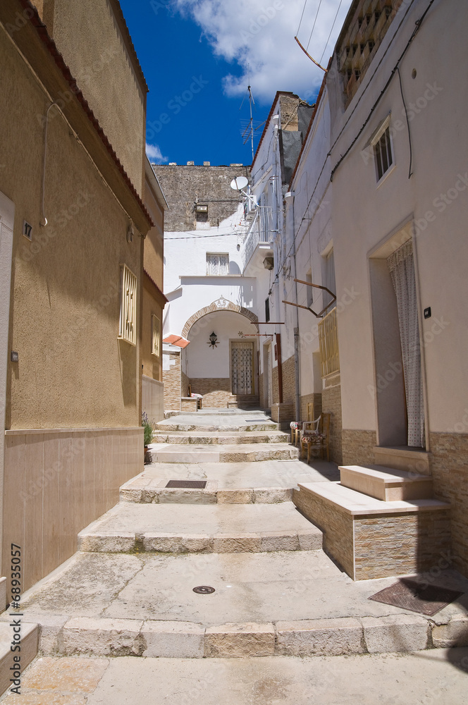 Alleyway. Minervino Murge. Puglia. Italy.