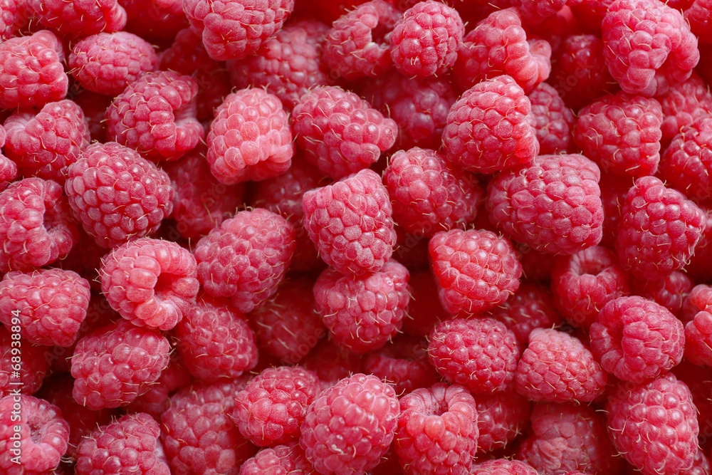 Ripe sweet raspberries close-up Ripe sweet raspberries close-up