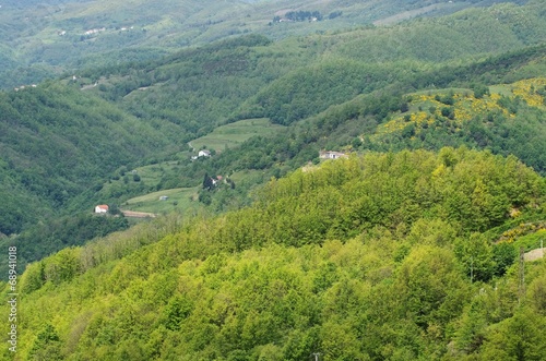 Fototapeta Naklejka Na Ścianę i Meble -  Ligurischer Apennin - Ligurian Apennines 01