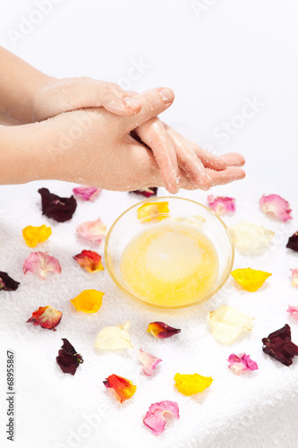 Hautpflege mit ätherischen Ölen