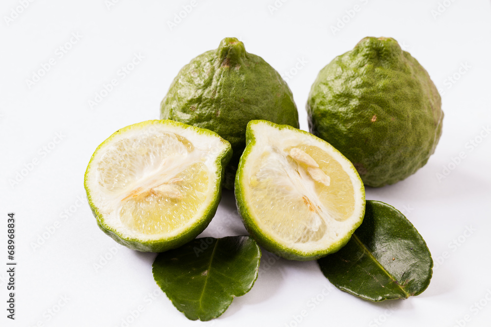 Kaffir Lime or bergamot.