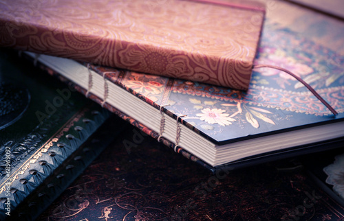 Tableau sur toile Journals