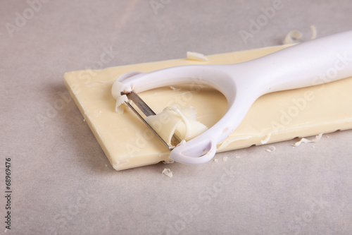 Schilderij op canvas grating white chocolate
