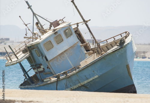 Old abandoned fishing boat wreck © Paul Vinten