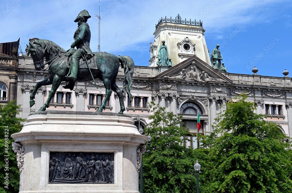 Obraz premium Reiterstandbild König Pedro der IV. in Porto