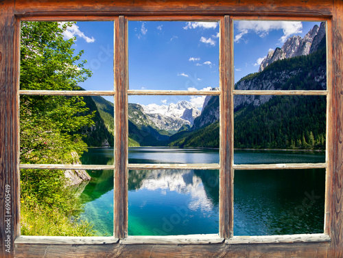 widok-z-okna-na-jezioro-gosau