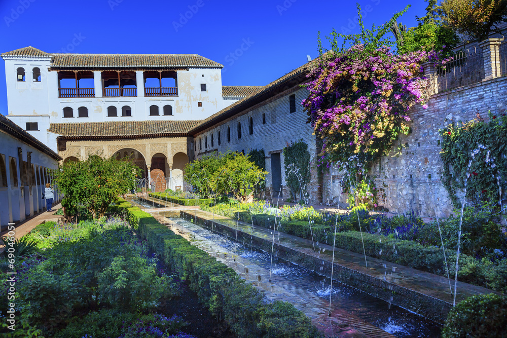 Generallife White Palace Fountain Alhambra Granada Andalusia