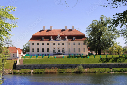 Gartenseite Schloss Meseberg