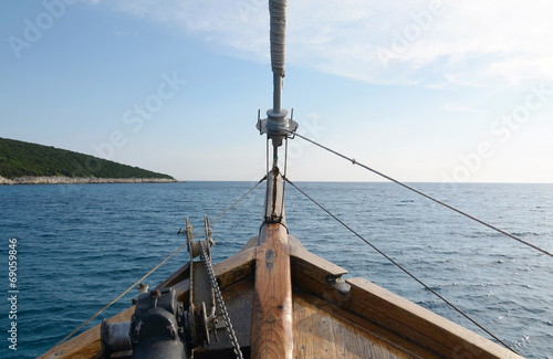 wooden boat sailing detail