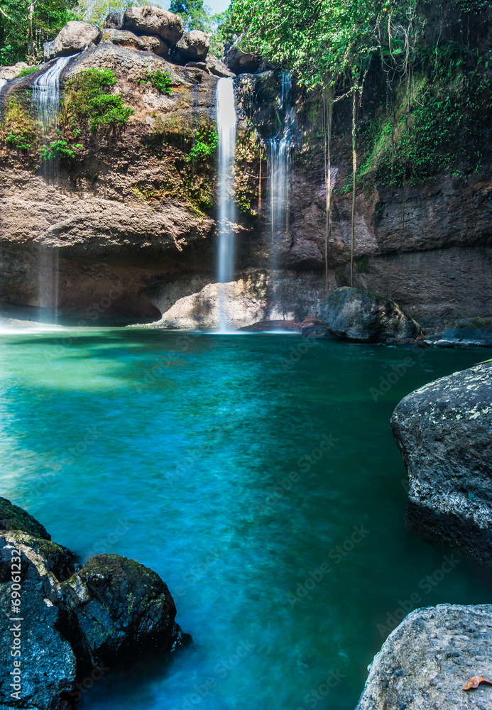 Naklejka premium Haew Su thad waterfall, Khao Yai national park, Thailand