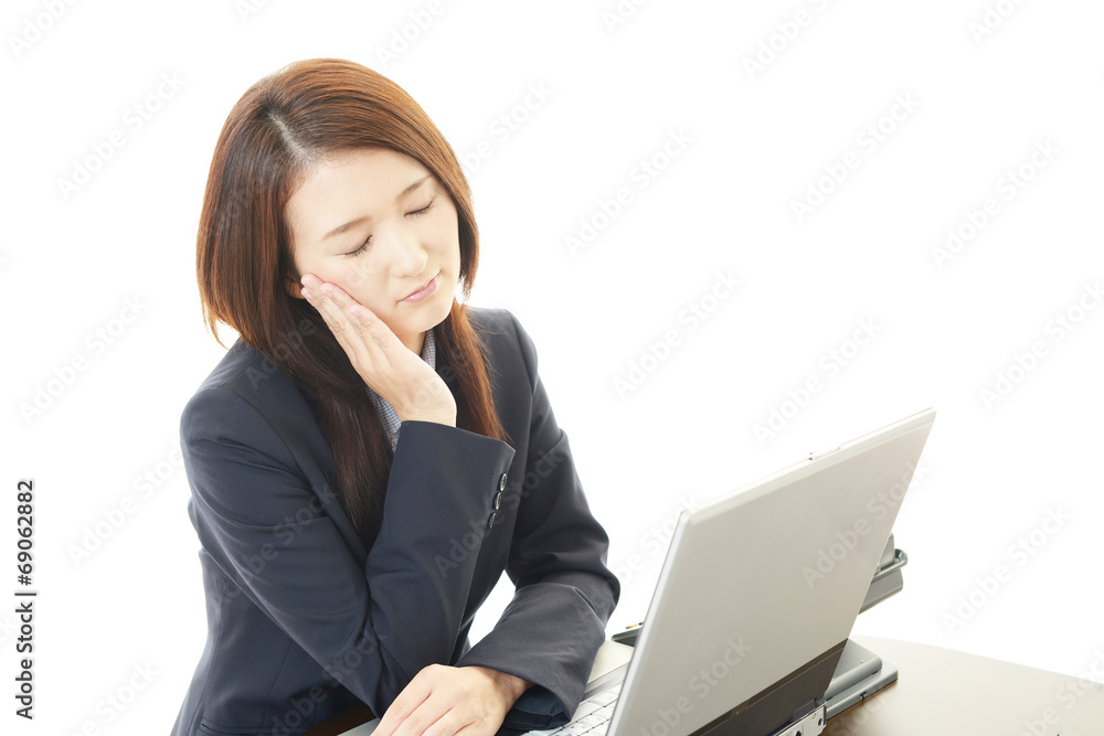 疲れた表情のOL 疲れた表情のOL