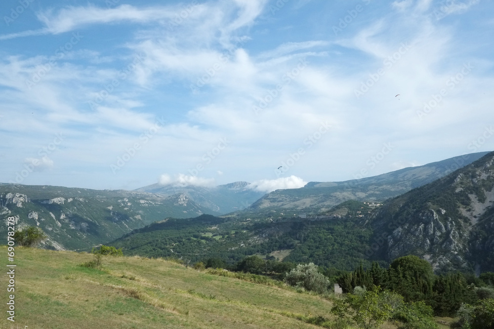 Alentour du village de Gréolières