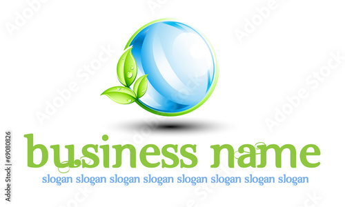 Logo eau et feuille