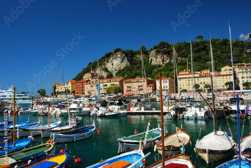 barques au port de Nice photo