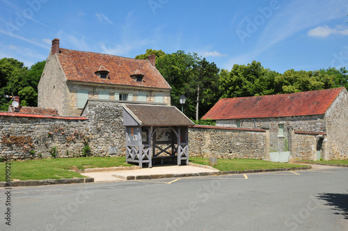 France, the picturesque village of Gadancourt photo