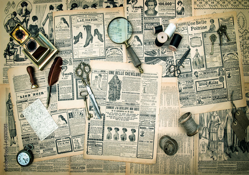 antique accessories, vintage fashion newspaper advertising