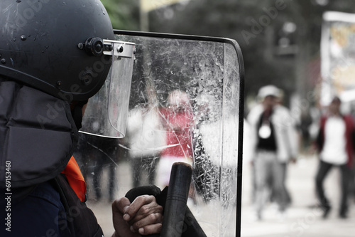 Fotografía riot police