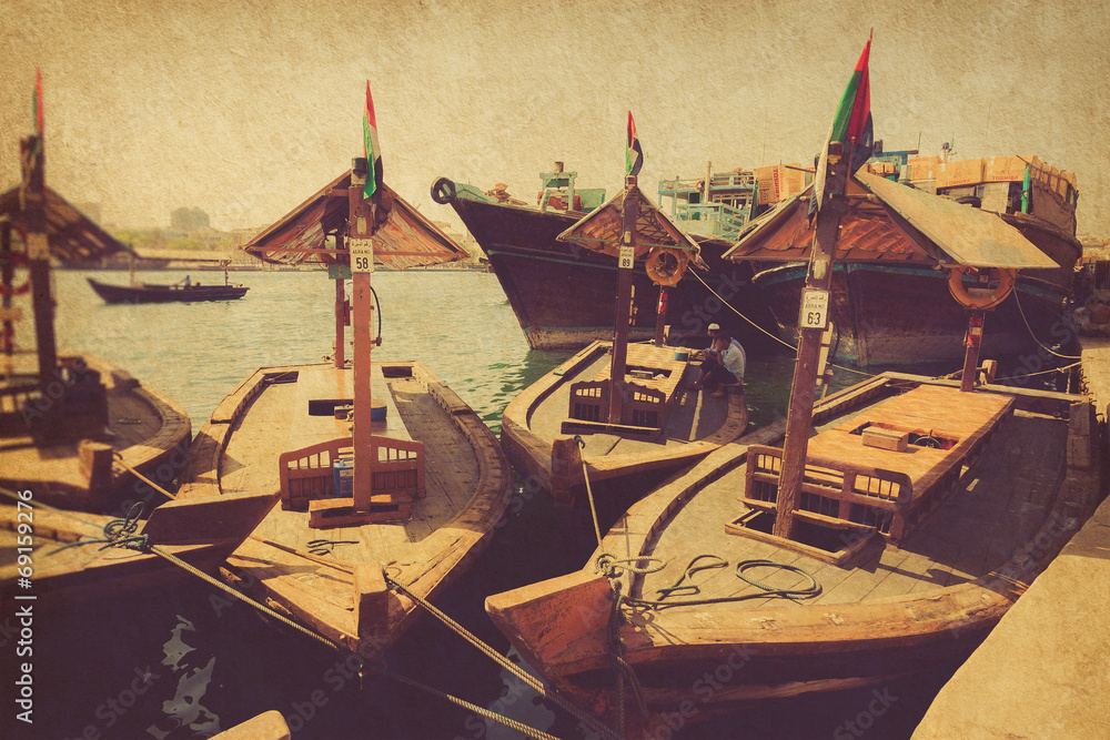 Naklejka premium Boats on the Bay Creek in Dubai