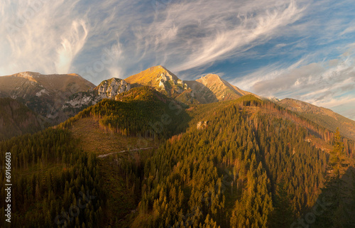 Góry w jesiennej szacie-Tatry,Słowacja