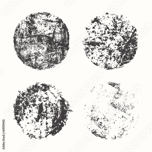 Set of grunge circles, vector illustration