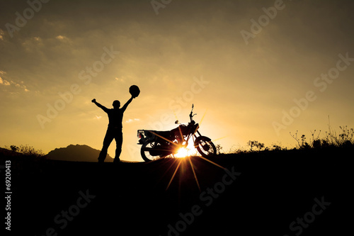 günbatımında motorsiklet turu photo