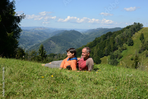 Hikers couple a mountain pass