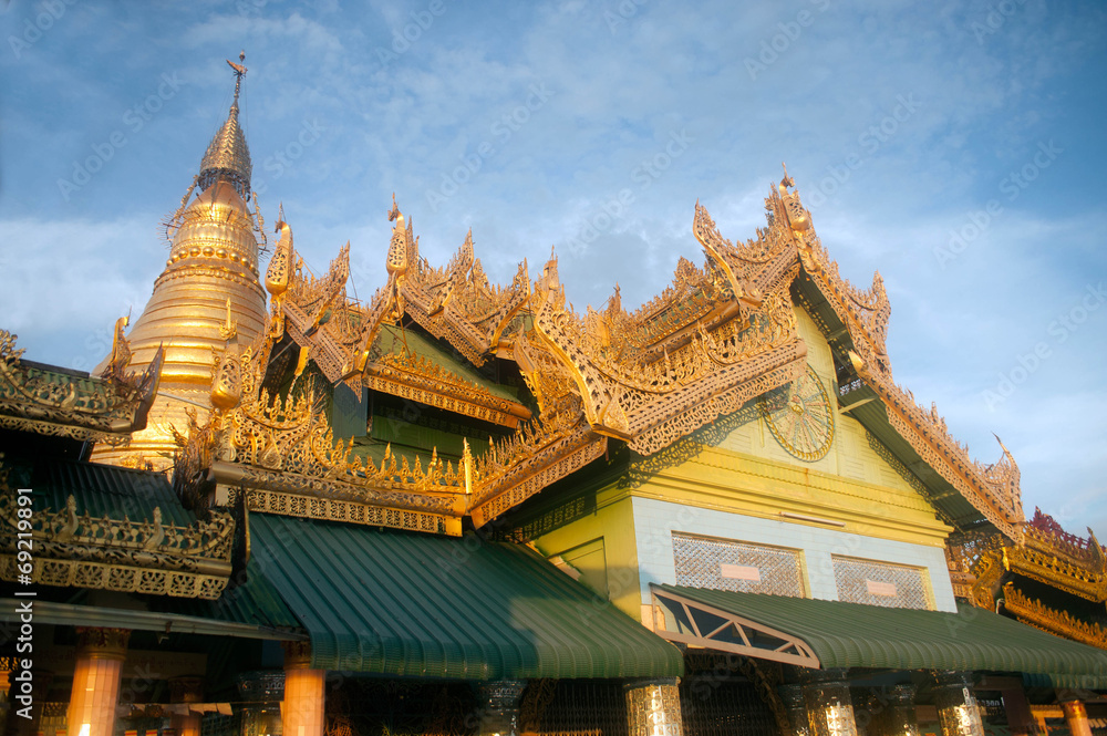 Soon U Pone Nya Shin Paya Pagoda on Sagaing hill,Myanmar. Soon U Pone Nya Shin Paya Pagoda on Sagaing hill,Myanmar.