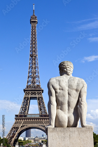 Statue facing the Eiffel Tower in Paris