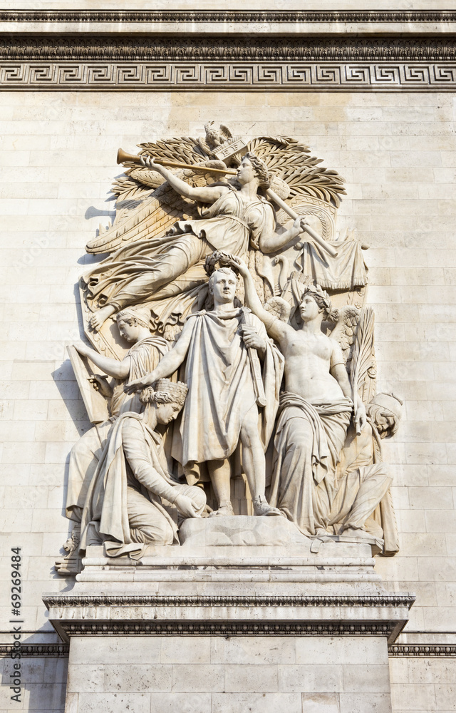 Obraz premium Sculptural Detail on the Arc de Triomphe in Paris