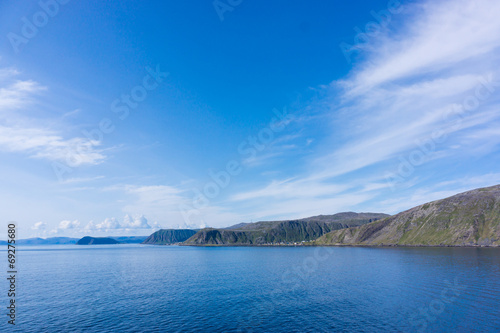 Das Nordmeer an der norwegischen Nordküste © fotoknips