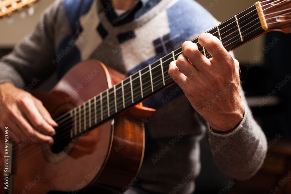 Obraz premium Classical guitarist