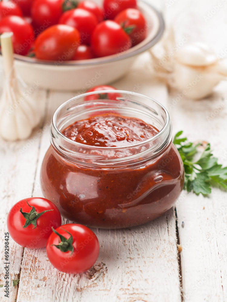 Tomato sauce (jam) Tomato sauce (jam)