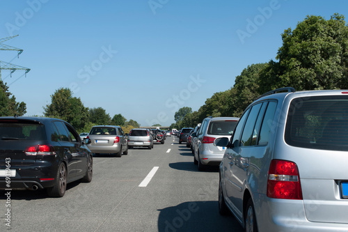 Verkehrsstau auf der Autobahn © vschlichting