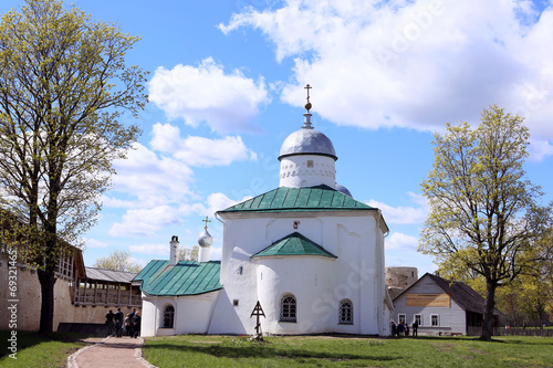 Церковь Сергия Радонежского в Изборской крепости.