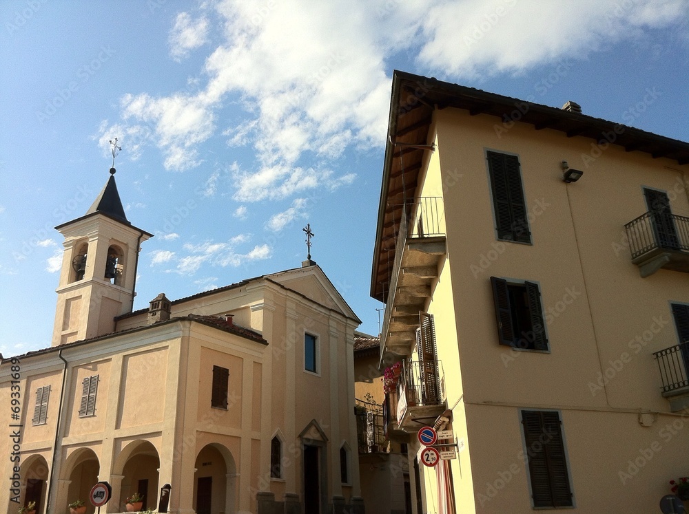 Obraz premium Cocconato d'Asti-centro del paese