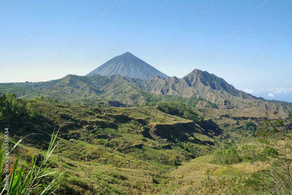 Mount Ebulobo vulcano