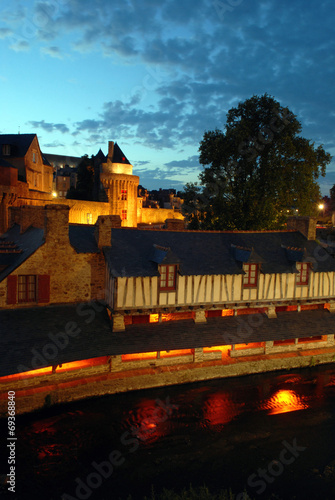 Le lavoir et la tour du connétable à Vannes photo