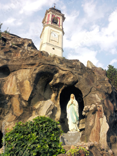 Grotta della Madonna di Lourdes photo