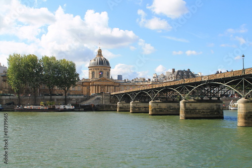 Pont des arts à Paris, France