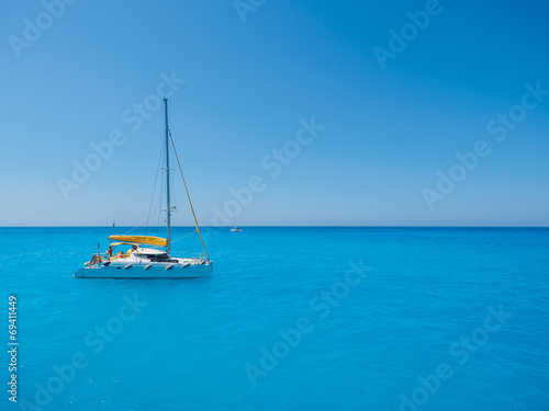 Sailing yacht in Lefkada Greece © Netfalls
