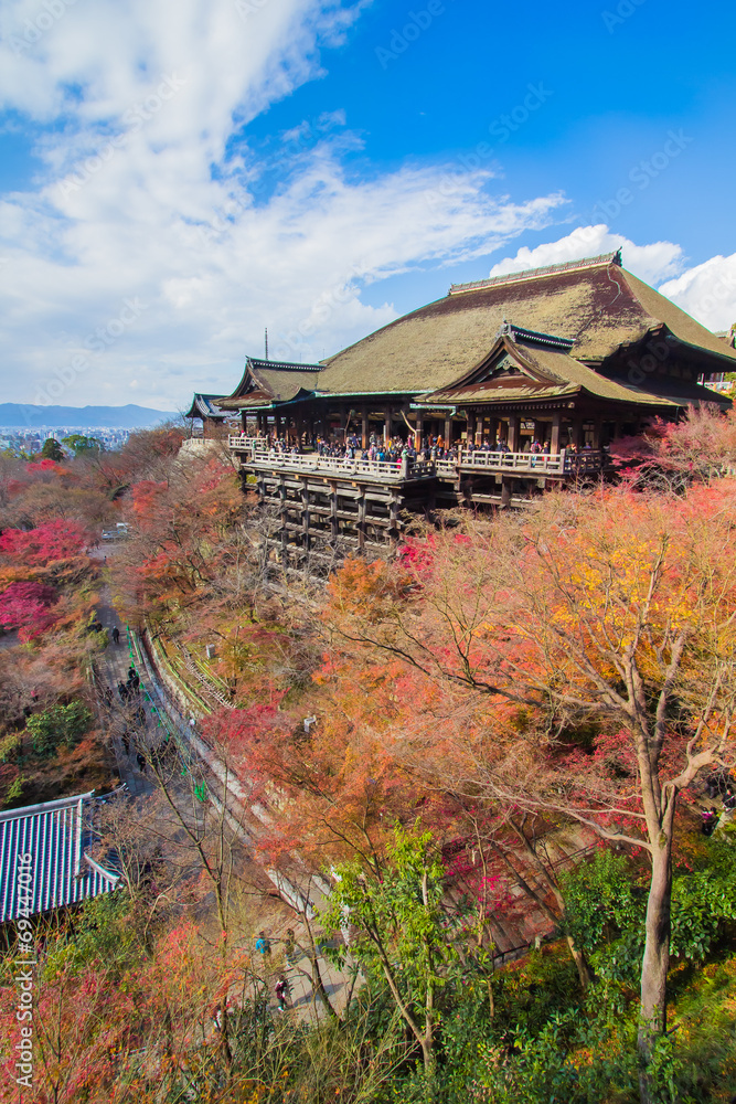 Kiyomizu Dera temple in Kyoto , Japan Kiyomizu Dera temple in Kyoto , Japan