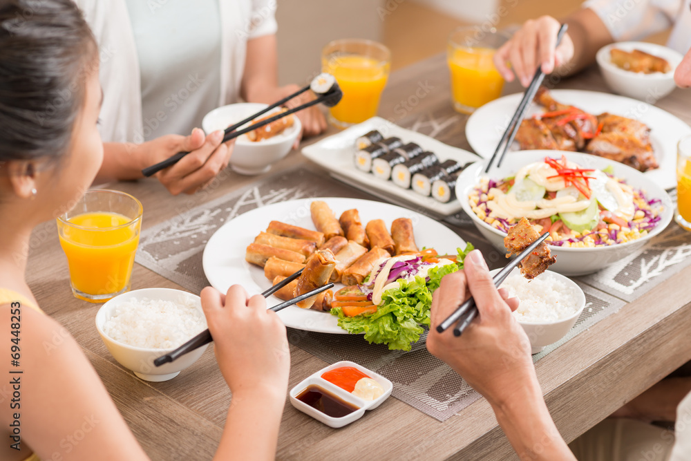 © DragonImages - Traditional Vietnamese food