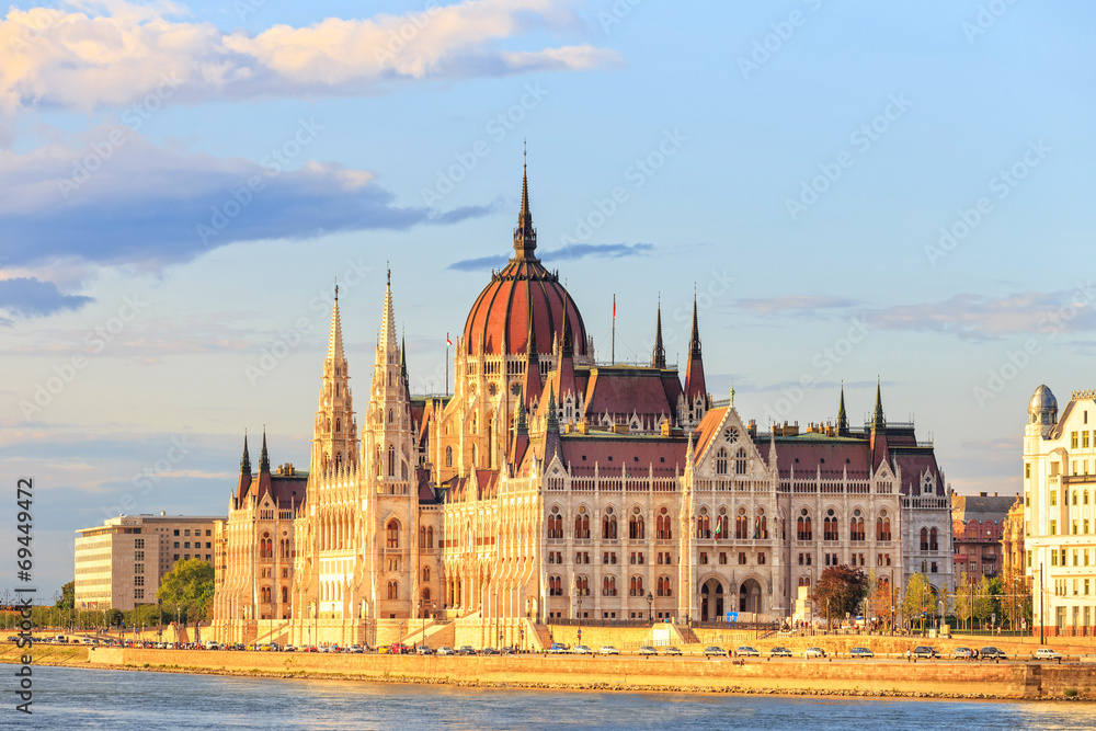 Fototapeta premium Hungarian Parliament in Budapest, World Heritage Site by UNESCO