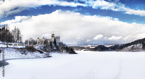 Obraz na płótnie Medieval castle in Czorsztyn, Poland w salonie