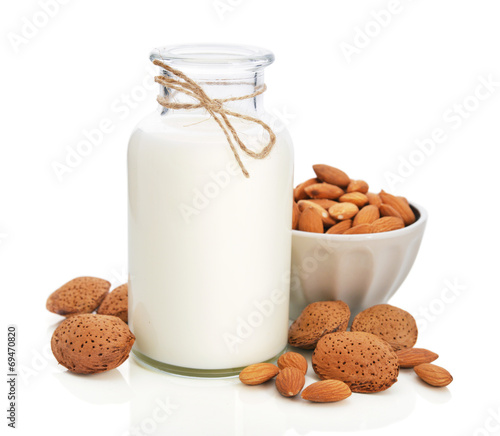 Fotografija Almond milk